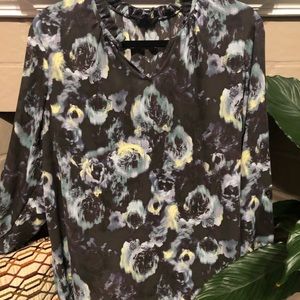Simply Vera Vera Wang floral blouse